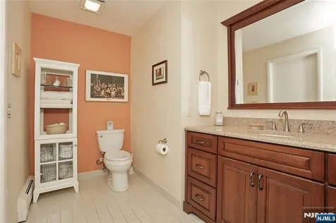 504 Aspen Lane Wyckoff NJ 07481