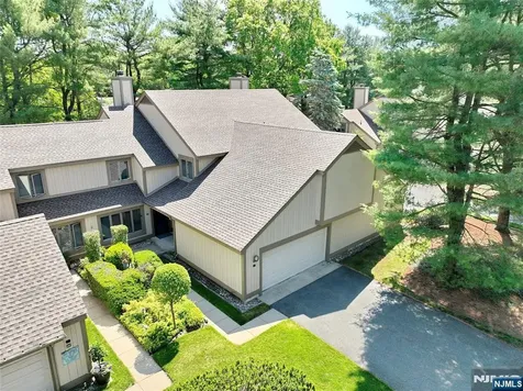 504 Aspen Lane Wyckoff NJ 07481
