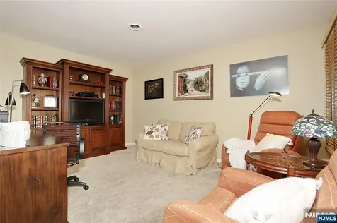 504 Aspen Lane Wyckoff NJ 07481