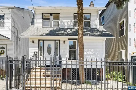 35 Grand Avenue Newark NJ 07106