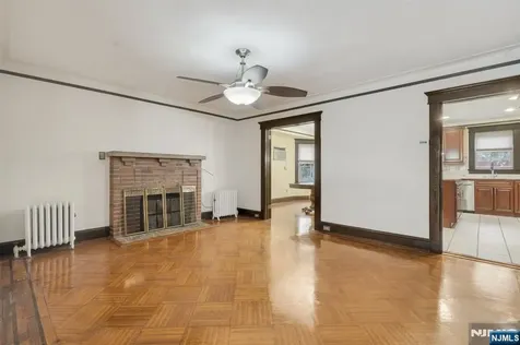 429 Palisade Avenue Cliffside Park NJ 07010