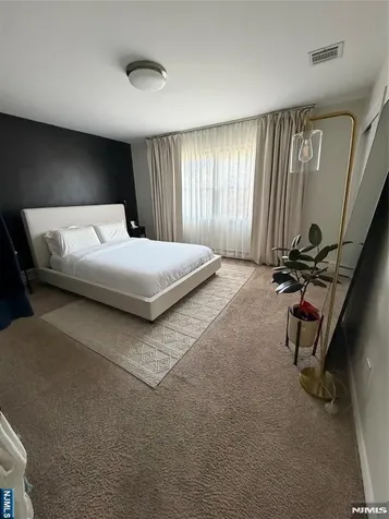 10 West Street Elmwood Park NJ 07407