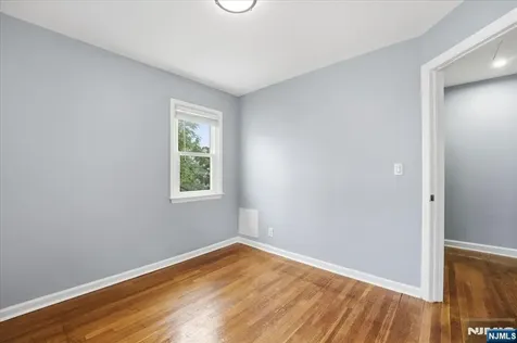 210 17th Street Bloomfield NJ 07003