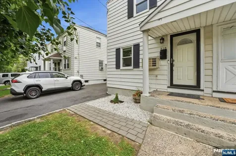 210 17th Street Bloomfield NJ 07003