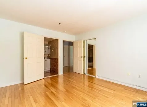 10 Palisade Avenue Cliffside Park NJ 07010