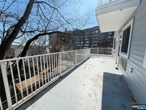 10 Palisade Avenue Cliffside Park NJ 07010