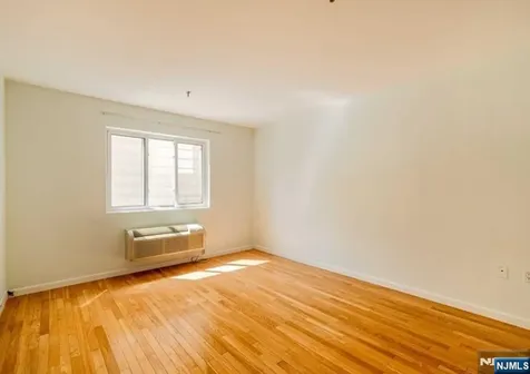 10 Palisade Avenue Cliffside Park NJ 07010