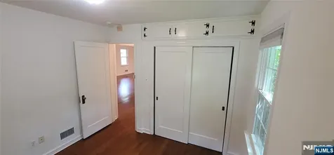 437 Summit Street Ridgewood NJ 07450