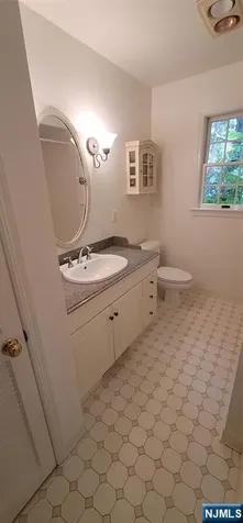 437 Summit Street Ridgewood NJ 07450