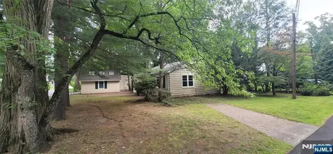 437 Summit Street Ridgewood NJ 07450