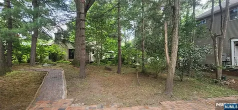 437 Summit Street Ridgewood NJ 07450
