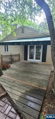 437 Summit Street Ridgewood NJ 07450
