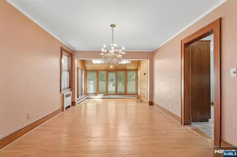 26 Ferncliff Road Bloomfield NJ 07003