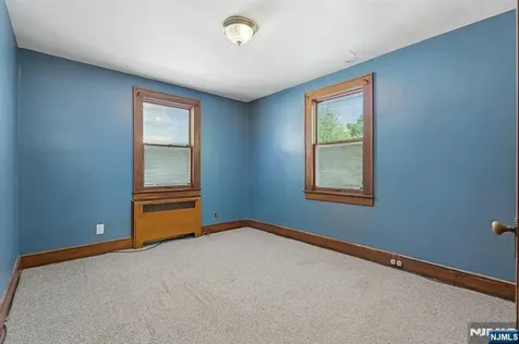 26 Ferncliff Road Bloomfield NJ 07003