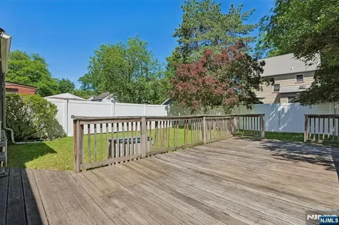 26 Ferncliff Road Bloomfield NJ 07003