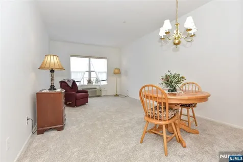 5420 Richmond Road West Milford NJ 07480