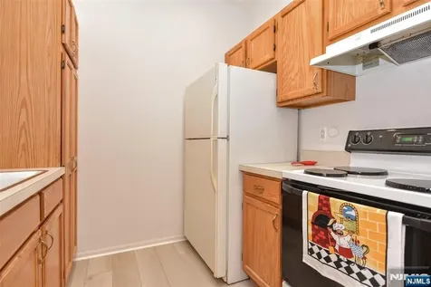 5420 Richmond Road West Milford NJ 07480