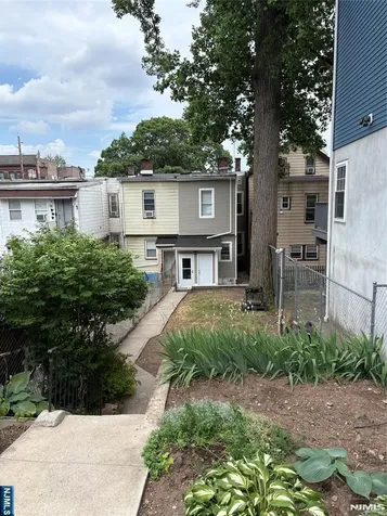 400 Summer Avenue Newark NJ 07104