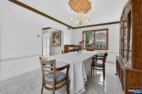 25 Cresthill Avenue Clifton NJ 07012