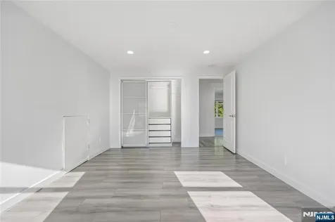 13 Munsey Road Emerson NJ 07630