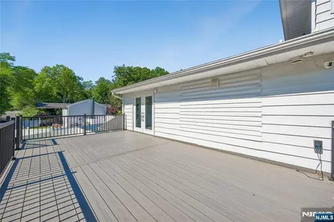 13 Munsey Road Emerson NJ 07630