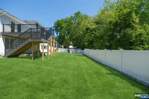 13 Munsey Road Emerson NJ 07630