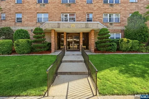25 Jefferson Street Hackensack NJ 07601