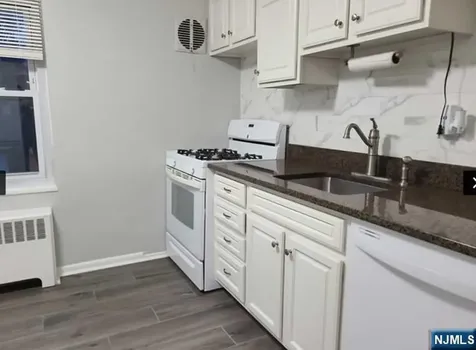 2207B Center Avenue Fort Lee NJ 07024