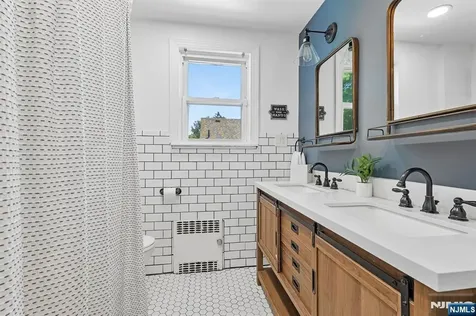 82 Vreeland Avenue Nutley NJ 07110