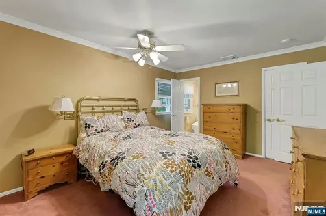 598 Whitenack Road River Vale NJ 07675