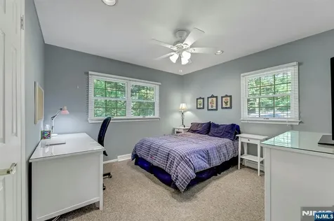 598 Whitenack Road River Vale NJ 07675