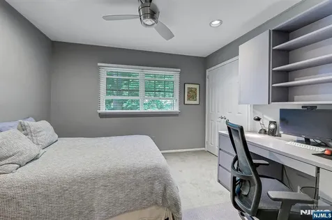 598 Whitenack Road River Vale NJ 07675
