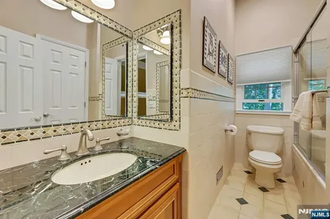 598 Whitenack Road River Vale NJ 07675