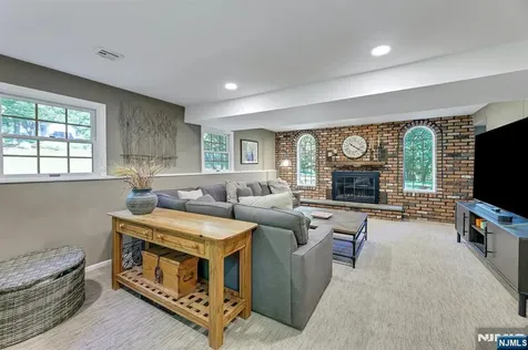 598 Whitenack Road River Vale NJ 07675