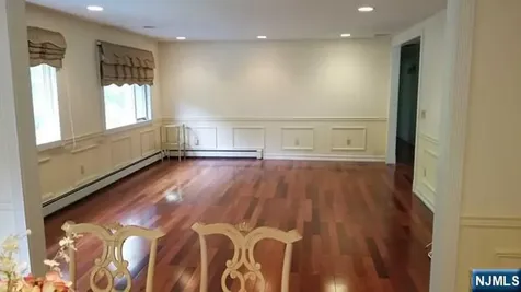 20 4th Street Closter NJ 07624