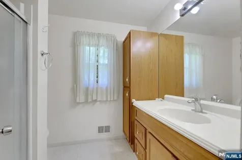 64 Overlook Drive Woodcliff Lake NJ 07677