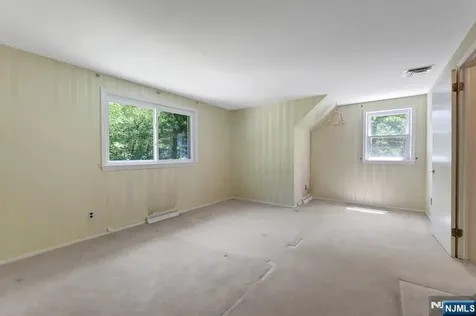 64 Overlook Drive Woodcliff Lake NJ 07677