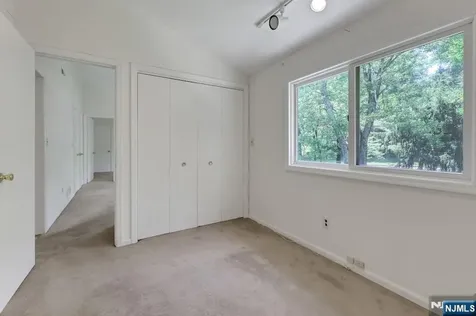 64 Overlook Drive Woodcliff Lake NJ 07677