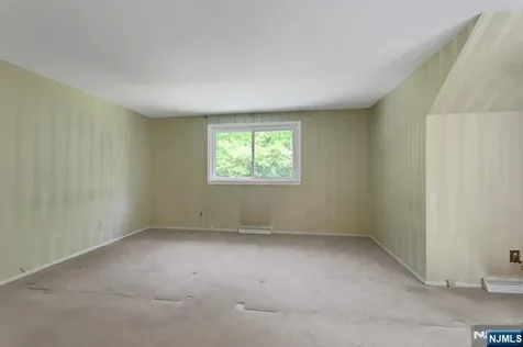 64 Overlook Drive Woodcliff Lake NJ 07677