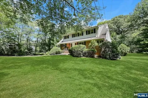 64 Overlook Drive Woodcliff Lake NJ 07677