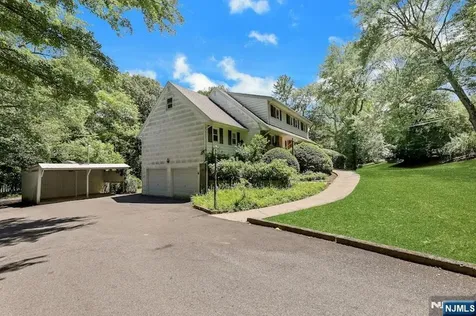 64 Overlook Drive Woodcliff Lake NJ 07677