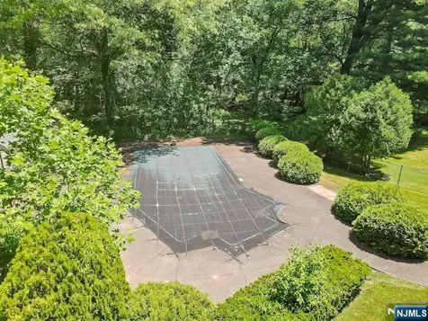 64 Overlook Drive Woodcliff Lake NJ 07677