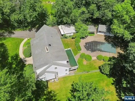 64 Overlook Drive Woodcliff Lake NJ 07677