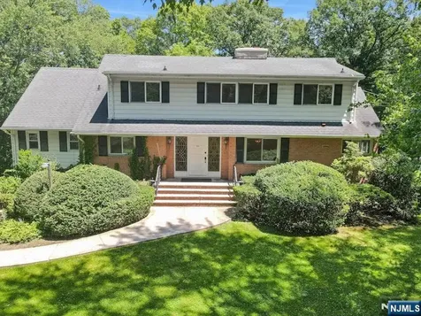 64 Overlook Drive Woodcliff Lake NJ 07677