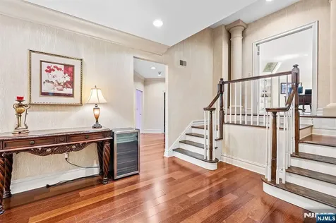 307 Daffodil Drive Norwood NJ 07648