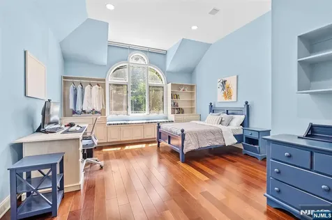 307 Daffodil Drive Norwood NJ 07648