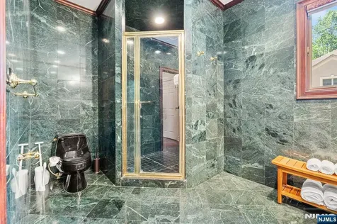 307 Daffodil Drive Norwood NJ 07648
