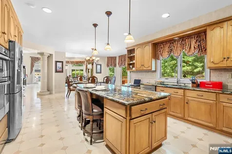 307 Daffodil Drive Norwood NJ 07648