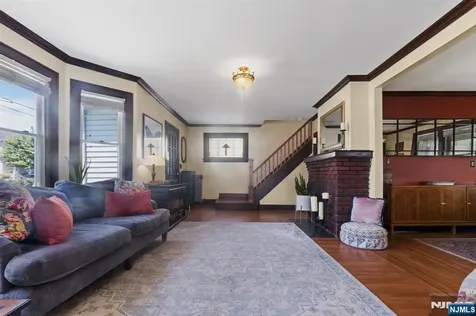 330 Simons Avenue Hackensack NJ 07601