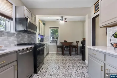330 Simons Avenue Hackensack NJ 07601
